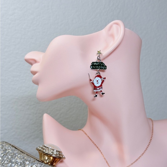⚜️❤️‍🔥 Cute Christmas Earrings 🎅🏻 - Picture 7 of 7